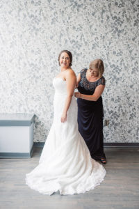 Muse Event Center Wedding, Poppy Lane Floral, Woven and Wed, Amanda Nippoldt Photography, Minnesota Wedding, Minneapolis Florist, Minneapolis Wedding Planner, Minneapolis Wedding Photographer, North Loop, Cardigan Donuts