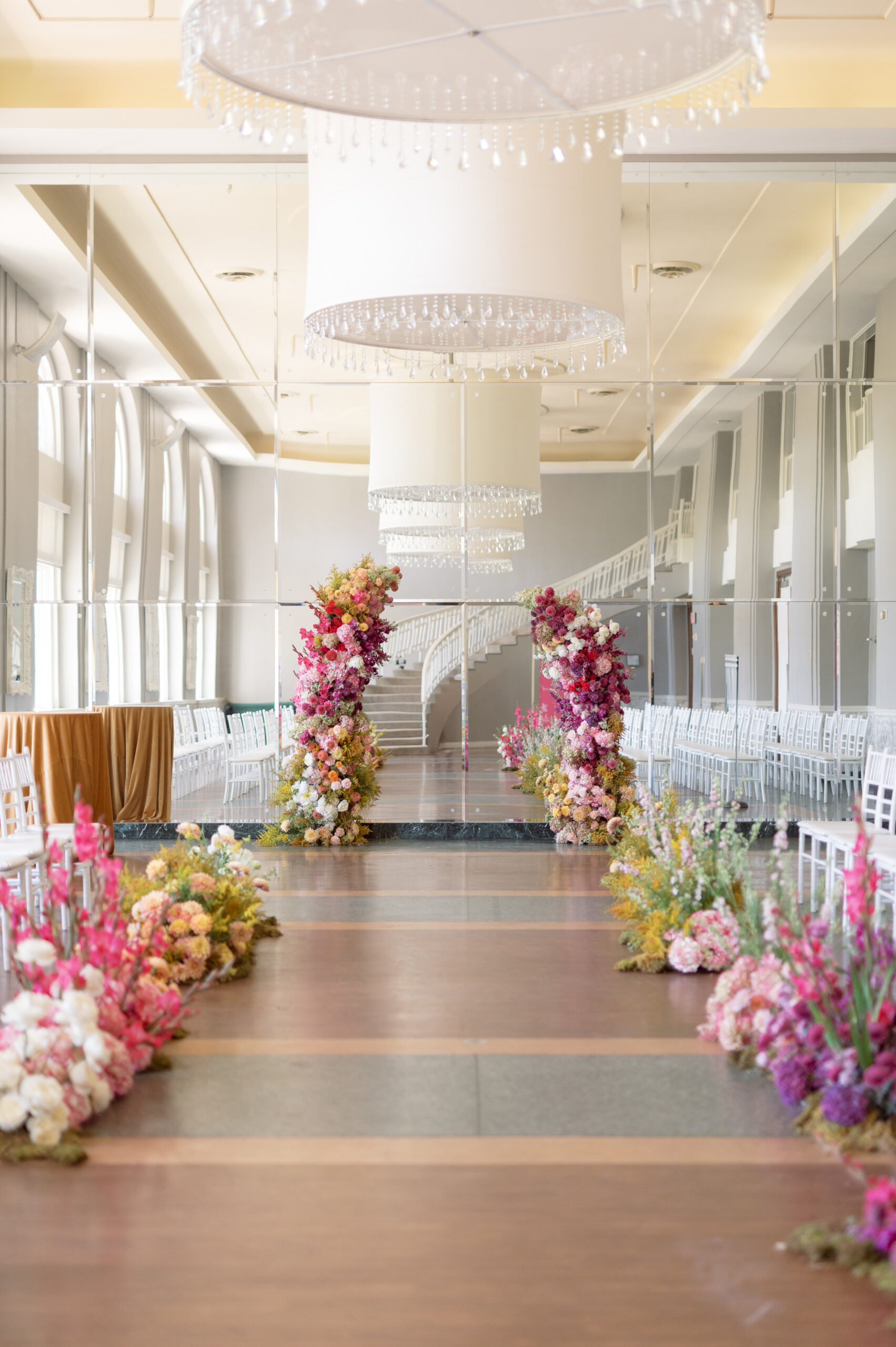 Minneapolis Beach Club Wedding - MN Wedding Film Photographer