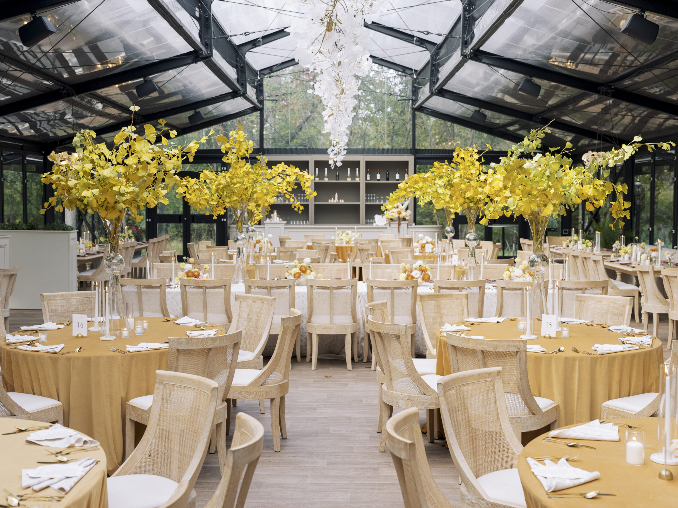 Minnesota Woodland Glasshaus Wedding Venue
